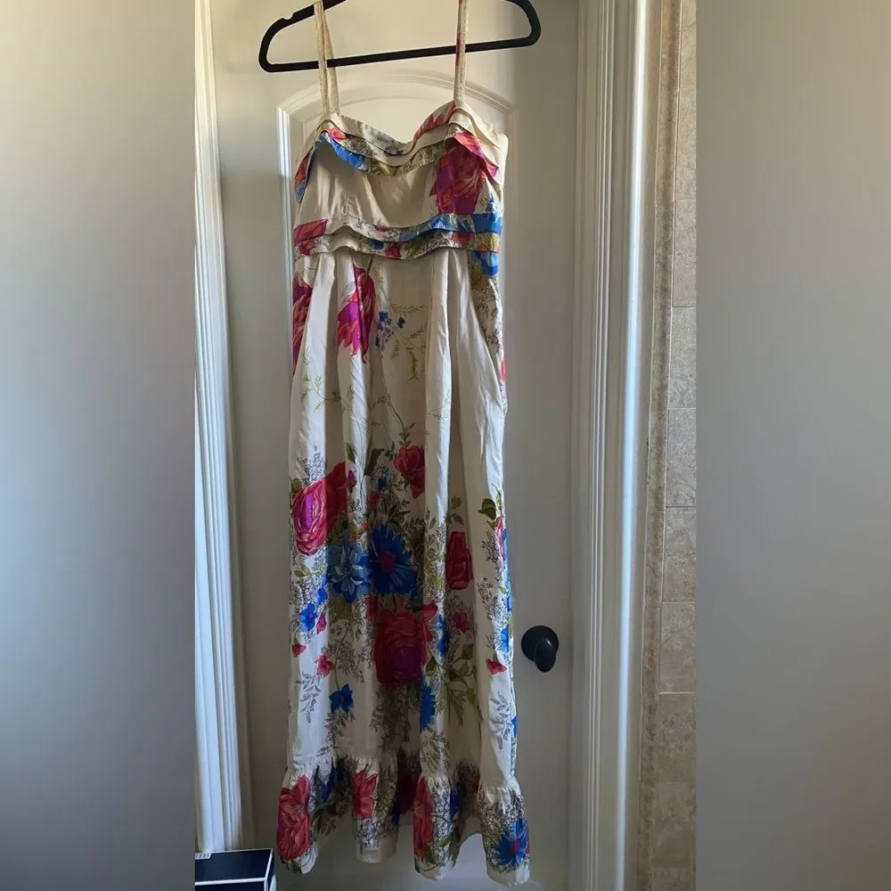 Designer dress - Picture 1 of 3